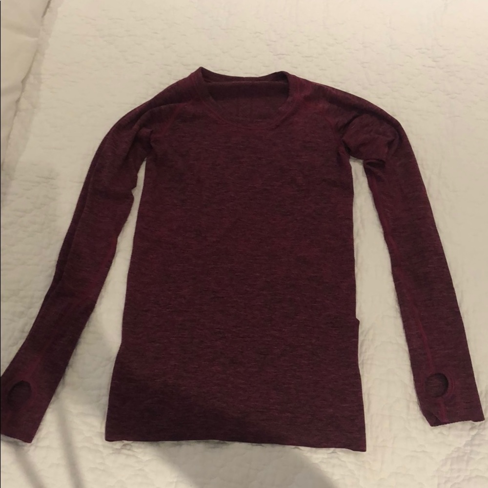 Lululemon Longsleeve Shirt *tight*